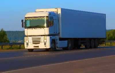 İzmir ile Zeytinburnu Arası Öğrenci Eşyası Taşıma